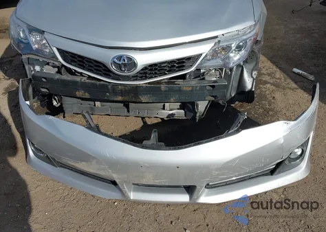 2012 Toyota Camry Se z USA, uszkodzony, nr VIN 4T1BF1FK6CU069936